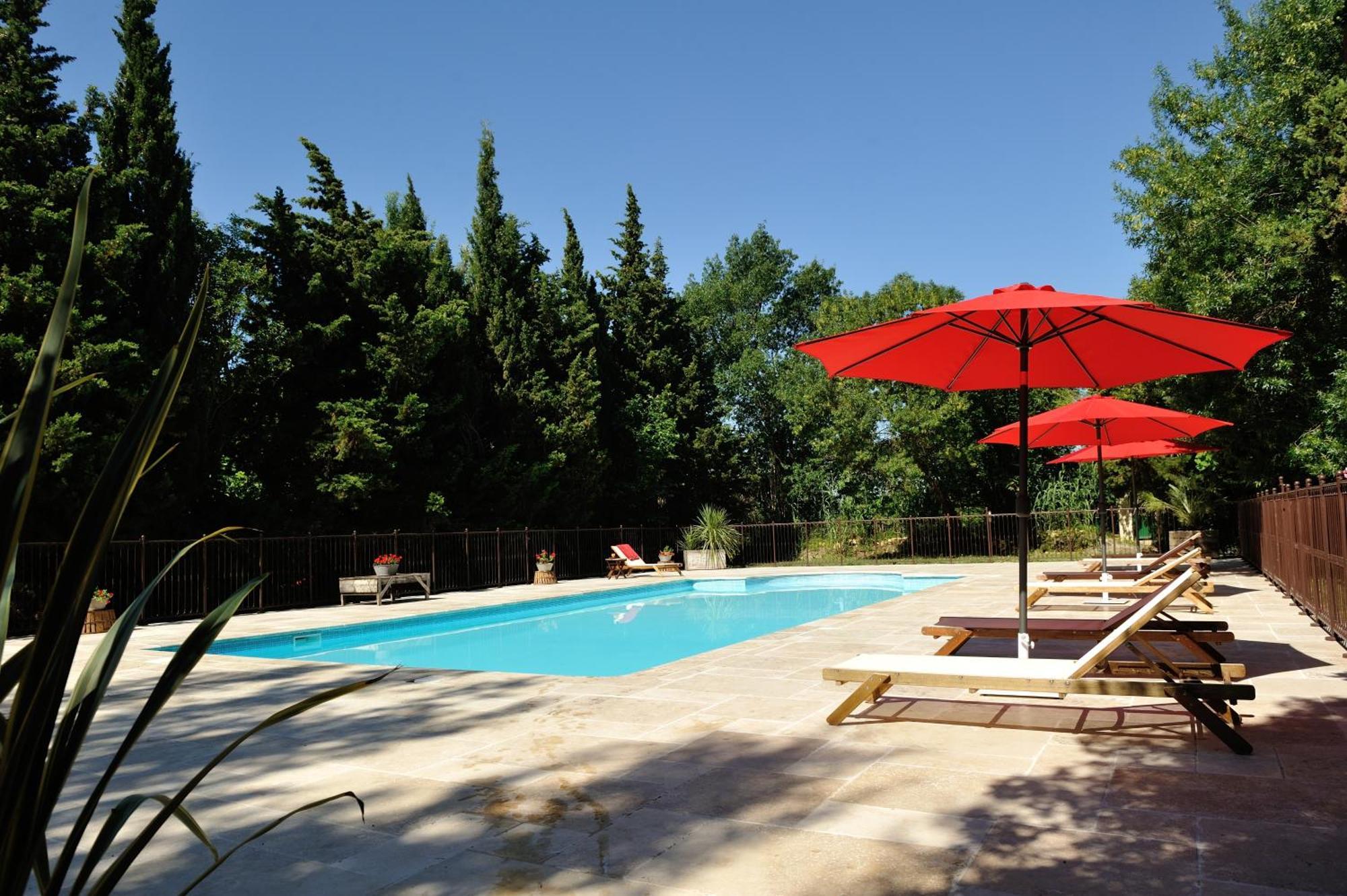 Gites Domaine Des Machottes Grans Esterno foto